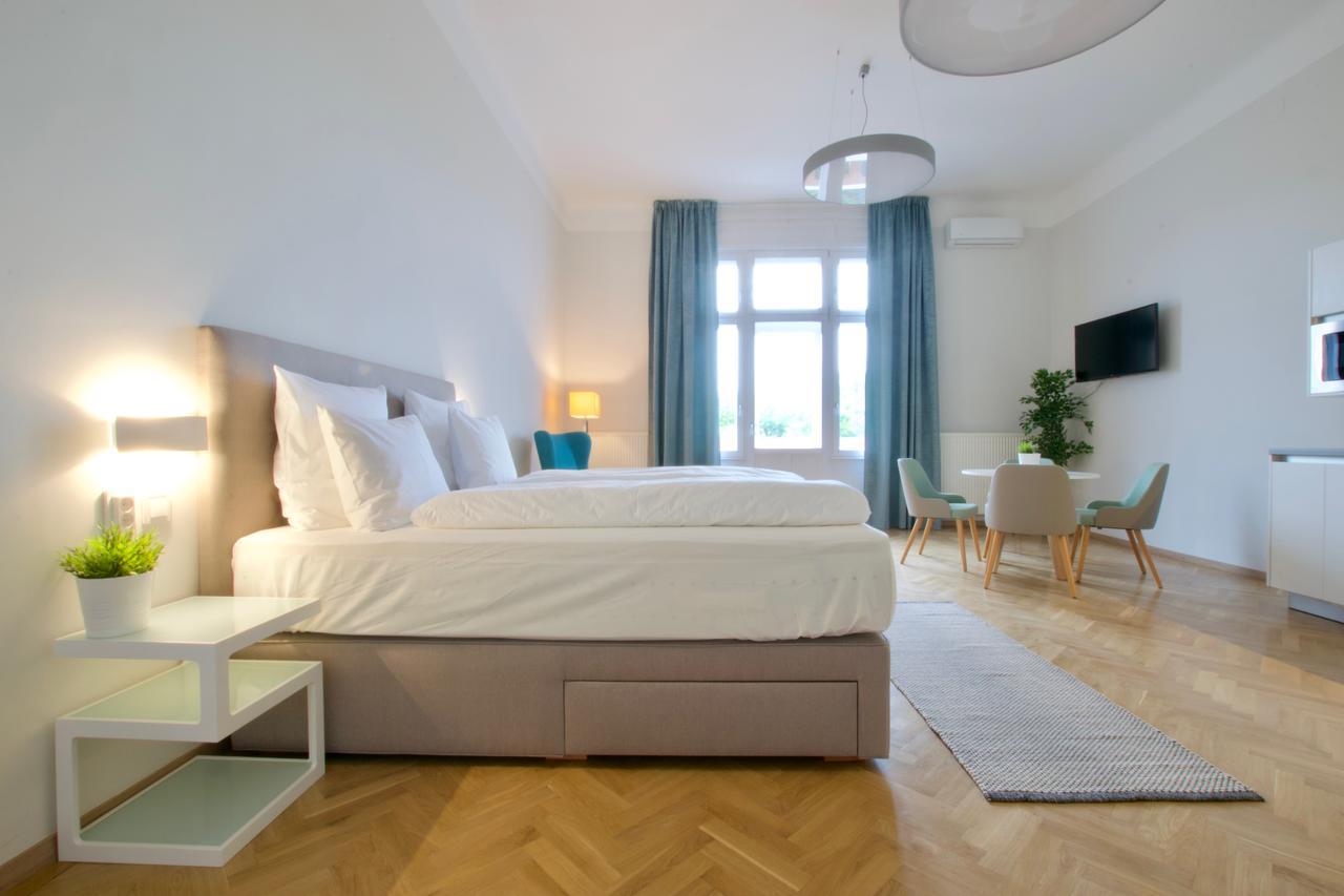 Europest Luxury Suites Budapest Exterior photo