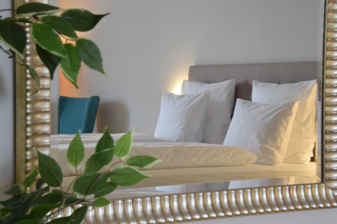 Europest Luxury Suites Budapest Exterior photo