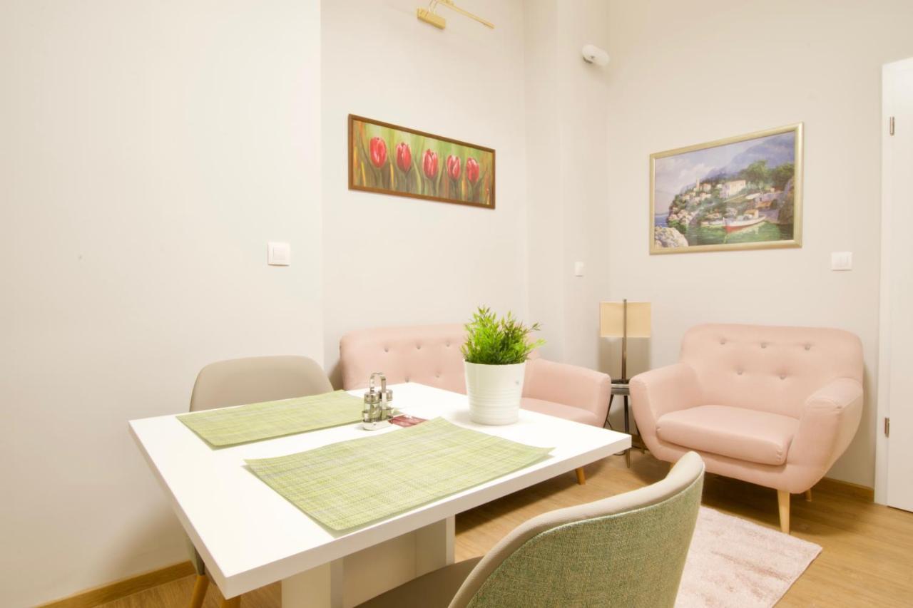 Europest Luxury Suites Budapest Exterior photo